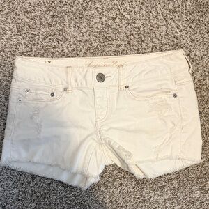 American Eagle Outfitters Women's Off-White Distressed Shorts